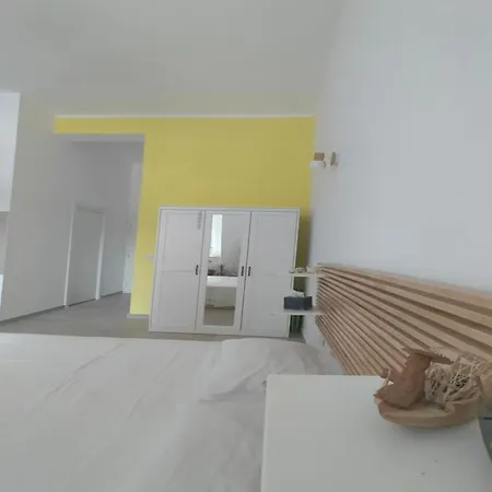 Corso Italia 45a * Bari